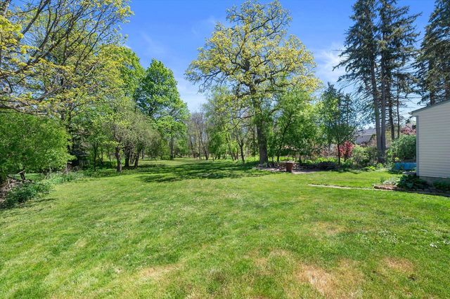 3020 124th STREET, West Allis, WI 53227