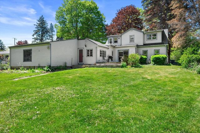 3020 124th STREET, West Allis, WI 53227