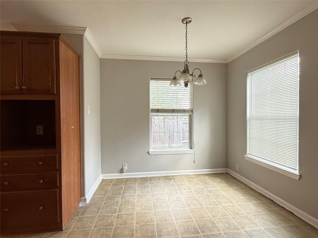905 Grenshaw Street B, Houston, TX 77088