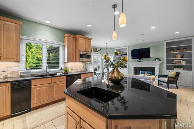 17702 Horse Creek Court, Chesterfield, MO 63005