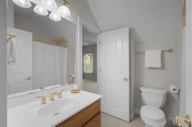 17702 Horse Creek Court, Chesterfield, MO 63005