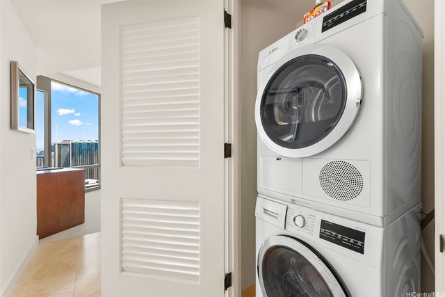 223 Saratoga Road 3501, Honolulu, HI 96815