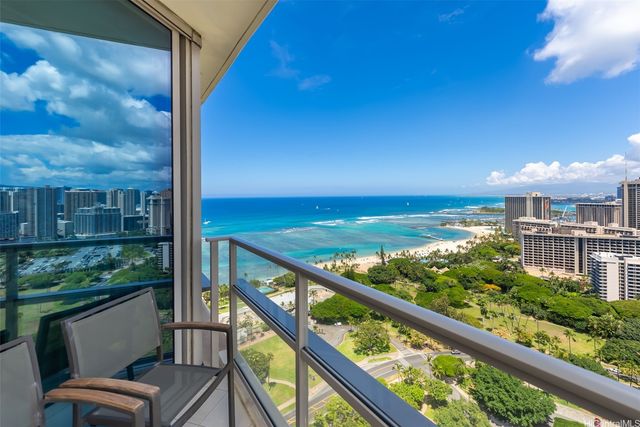 223 Saratoga Road 3501, Honolulu, HI 96815