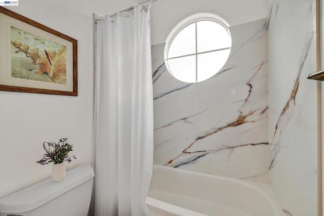 22 Buena Vista Rd, South San Francisco, CA 94080