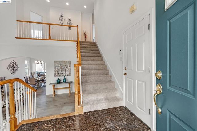 22 Buena Vista Rd, South San Francisco, CA 94080