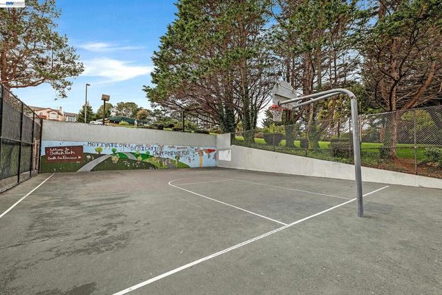 22 Buena Vista Rd, South San Francisco, CA 94080