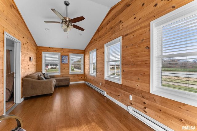 3705 W 46TH Street, Davenport, IA 52806