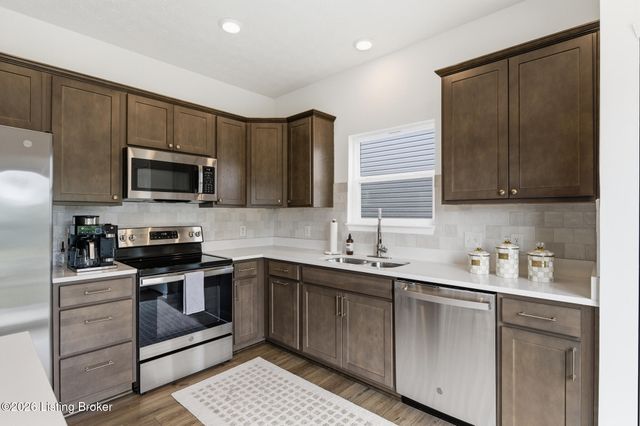 17110 Meander Way, Louisville, KY 40245