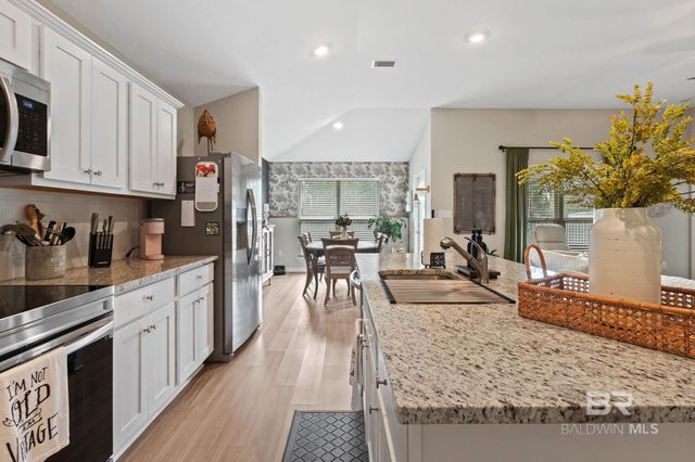 1203 Hayward Loop, Foley, AL 36535
