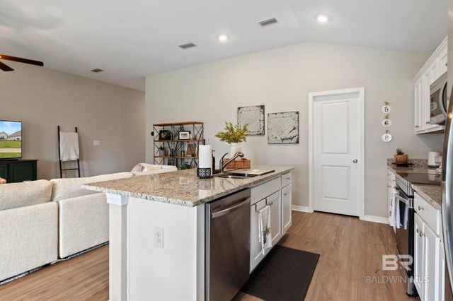 1203 Hayward Loop, Foley, AL 36535