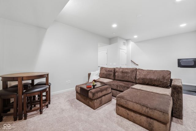 16067 Barringer Court, Westfield, IN 46074