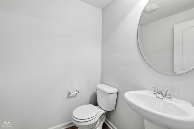 16067 Barringer Court, Westfield, IN 46074