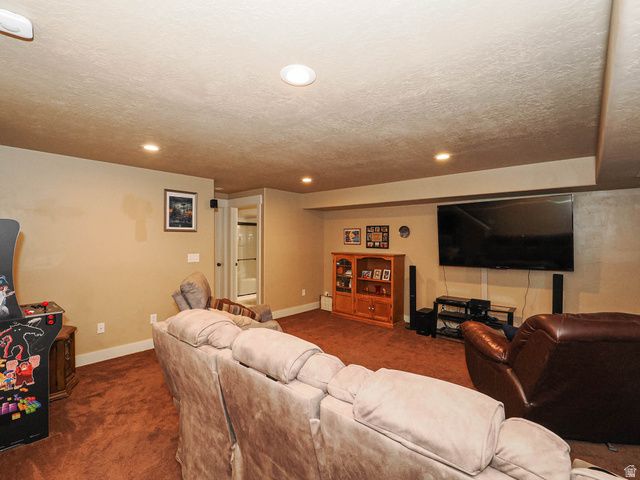 10326 S MILLERTON DR, South Jordan, UT 84009