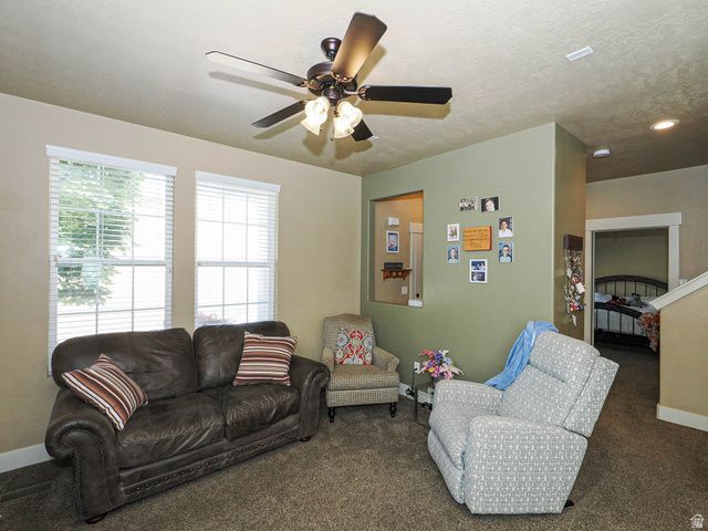 10326 S MILLERTON DR, South Jordan, UT 84009