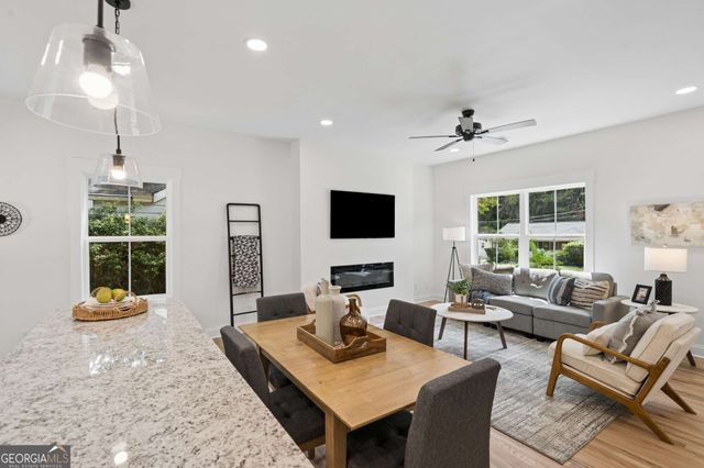 544 Westmeath Drive SW, Atlanta, GA 30310