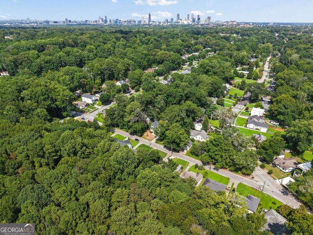 544 Westmeath Drive SW, Atlanta, GA 30310