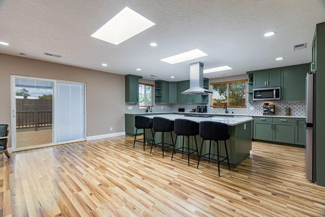 1763 Indian School Road NW, Albuquerque, NM 87104