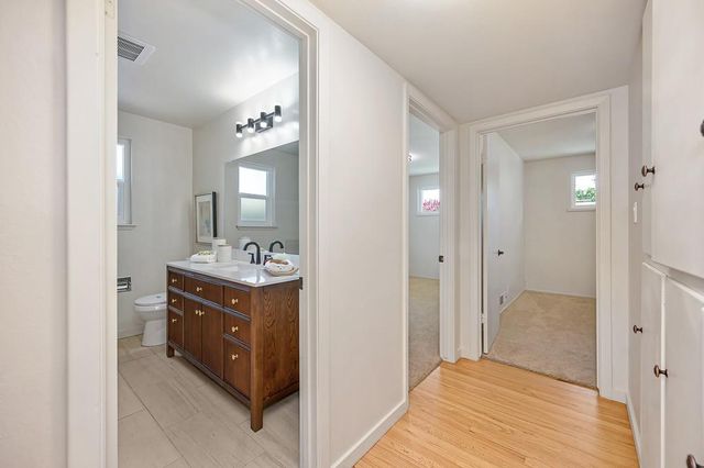 813 Columbia Dr, Sacramento, CA 95864