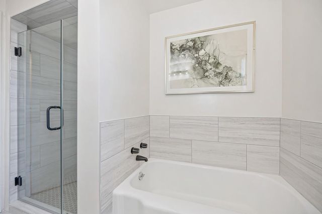 813 Columbia Dr, Sacramento, CA 95864