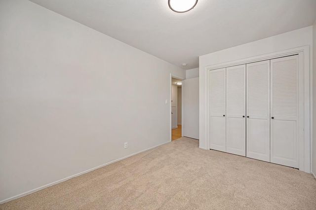 813 Columbia Dr, Sacramento, CA 95864