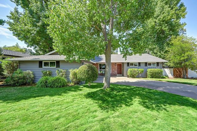 813 Columbia Dr, Sacramento, CA 95864