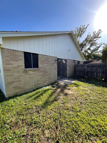 16151 Coyridge Lane, Houston, TX 77053
