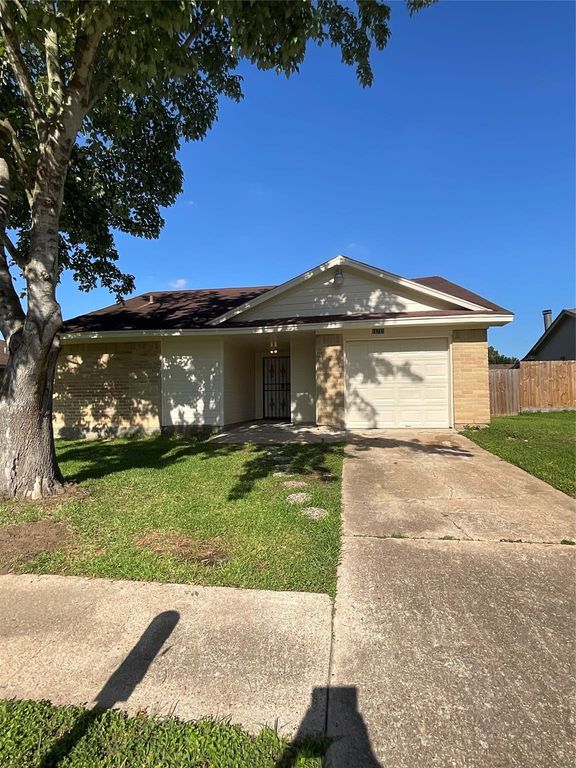 16151 Coyridge Lane, Houston, TX 77053