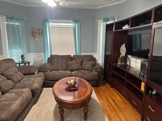 9 Watson Street, Lowell, MA 01852