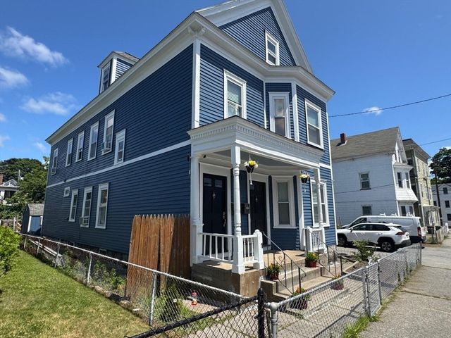 9 Watson Street, Lowell, MA 01852
