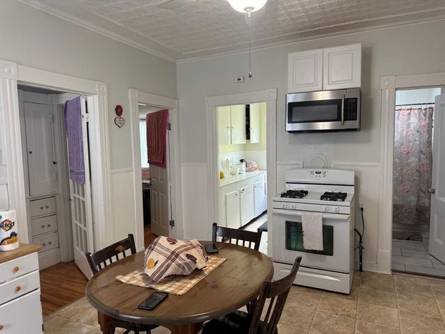 9 Watson Street, Lowell, MA 01852