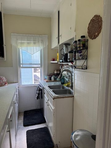 9 Watson Street, Lowell, MA 01852