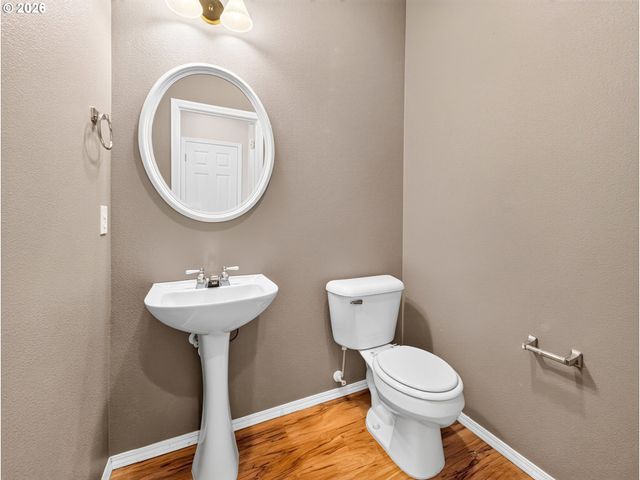 8577 Sw BELLFLOWER St, Portland, OR 97224