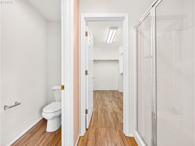8577 Sw BELLFLOWER St, Portland, OR 97224