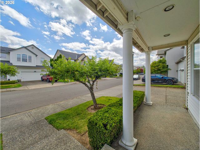 8577 Sw BELLFLOWER St, Portland, OR 97224