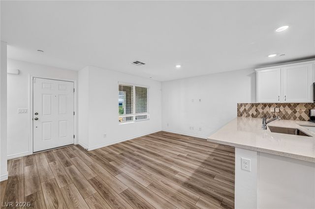 10773 Briset Court, Las Vegas, NV 89166
