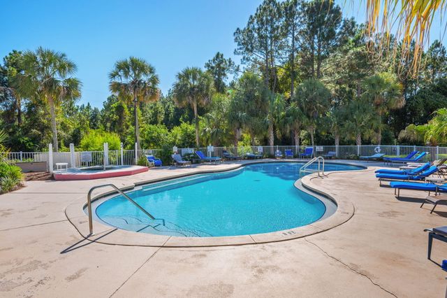 4276 Calinda Lane, 137, Niceville, FL 32578