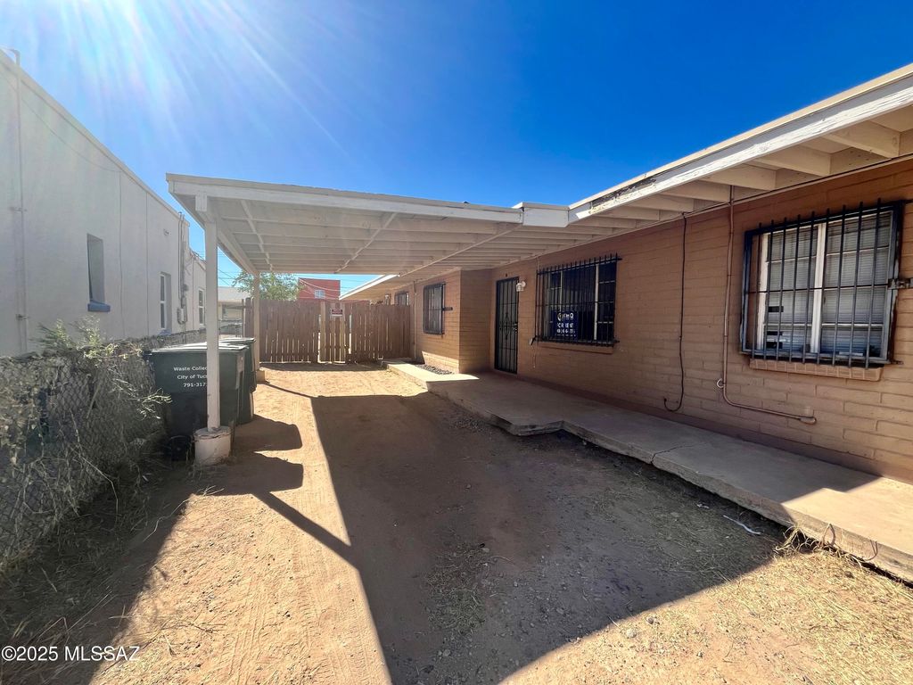 39 W 30th St Unit B, Tucson, AZ 85713