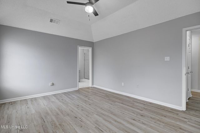 5750 Sparrow Run, Olive Branch, MS 38654