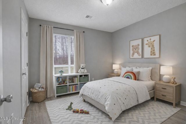 5750 Sparrow Run, Olive Branch, MS 38654