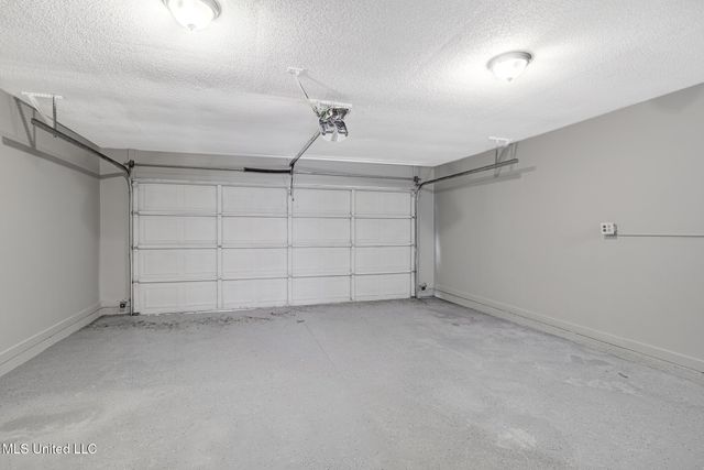 5750 Sparrow Run, Olive Branch, MS 38654