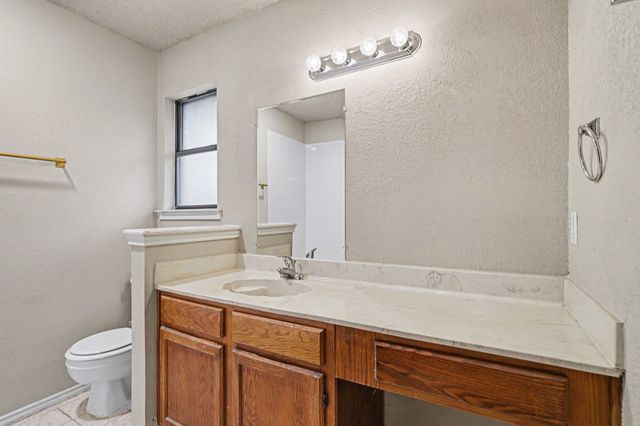 2608 Green Ridge Street, Fort Worth, TX 76133