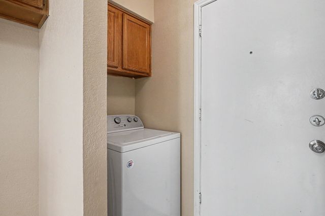 2608 Green Ridge Street, Fort Worth, TX 76133