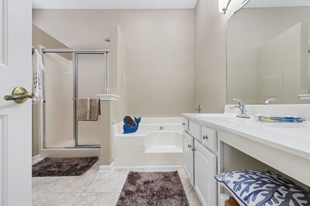 242 Cottonwood Ln., Conway, SC 29526