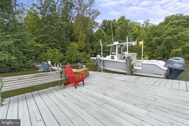 30 IRONWOOD, Montross, VA 22520