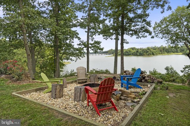 30 IRONWOOD, Montross, VA 22520