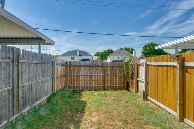 1332 Cedar Ridge Drive, Lewisville, TX 75067