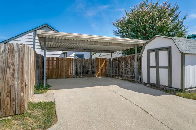 1332 Cedar Ridge Drive, Lewisville, TX 75067