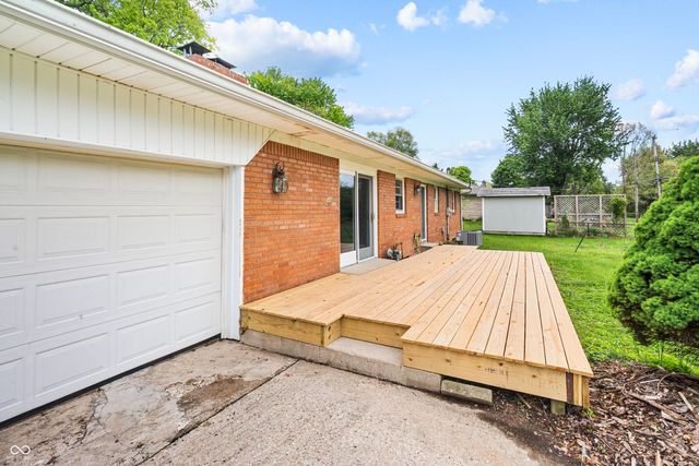 6838 Hague Road, Indianapolis, IN 46256