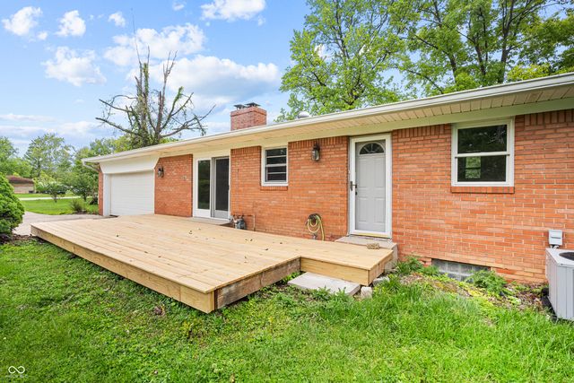 6838 Hague Road, Indianapolis, IN 46256