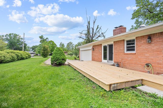 6838 Hague Road, Indianapolis, IN 46256